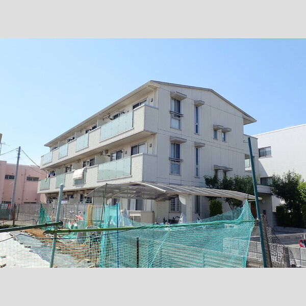 ロイトンⅢ301号室 外観