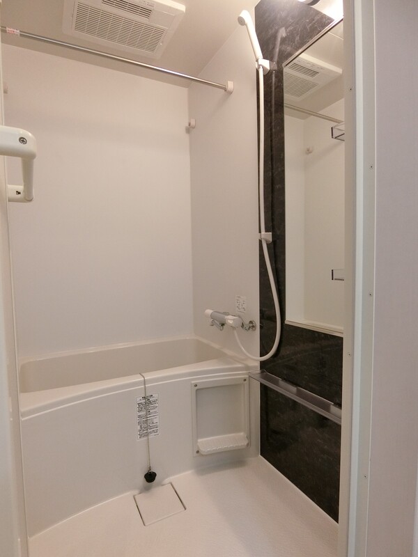 リブリ・ラフィーネ国立 お風呂