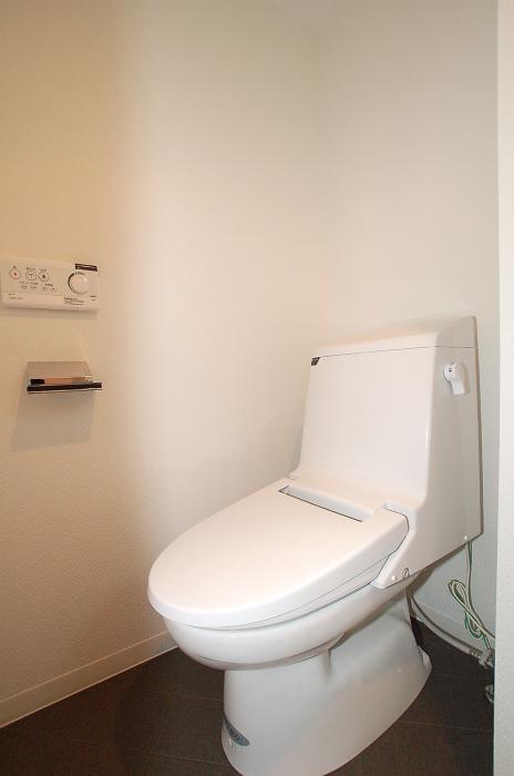 ステージファースト世田谷若林 ※カラータイプ異なります。