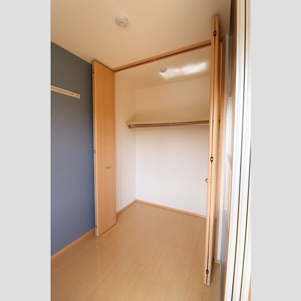 イースト・コート203号室 クローゼット