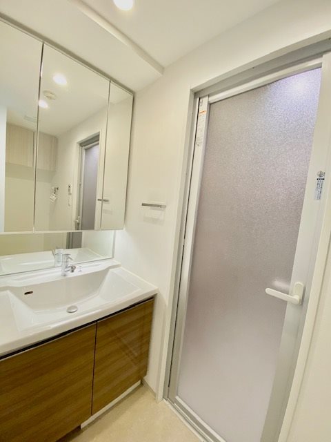 ラクラス四谷4階 洗面