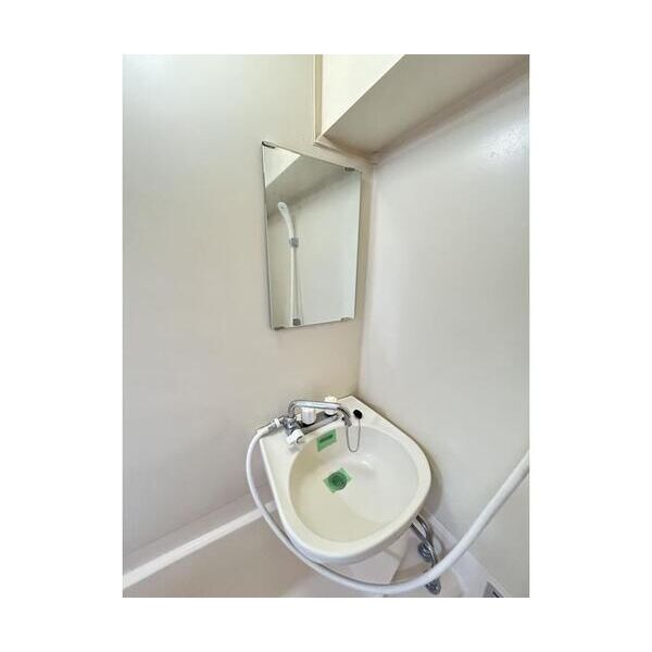 HMレジデンスA棟210号室 同建物別部屋の参考画像