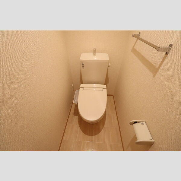 リヴェール102号室 温水洗浄暖房便座