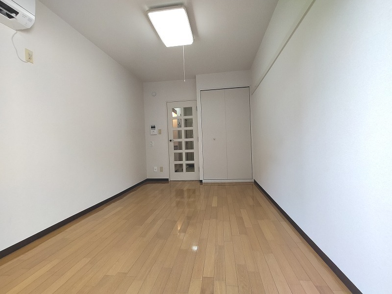 ホロンプラザ行徳4階 リビング