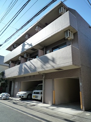 メインステージ中野坂上205号室 駐車場