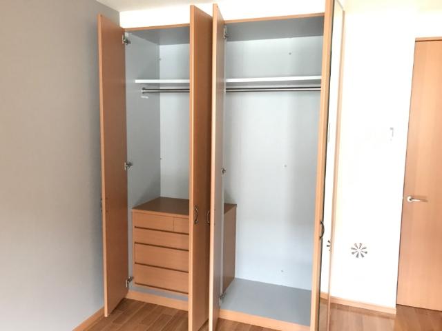 グラード クローゼット