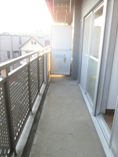 パレ岸町1階 ※別部屋参照