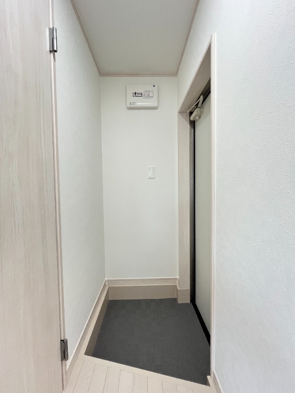 ドマーニ扇 玄関