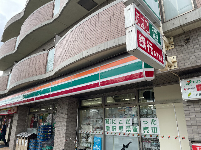 Residence新川橋301号室 セブンイレブン葛西三角通り店