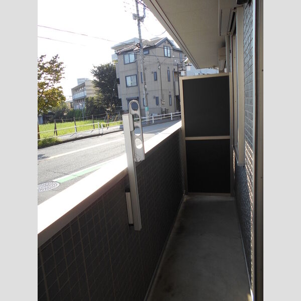 ロータス府中 バルコニー