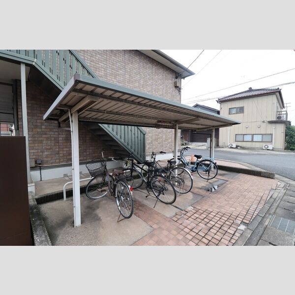 プレジール　Ⅰ 駐輪場