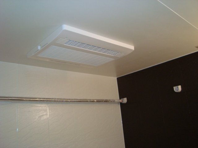 オリーヴ00301号室 浴室乾燥機