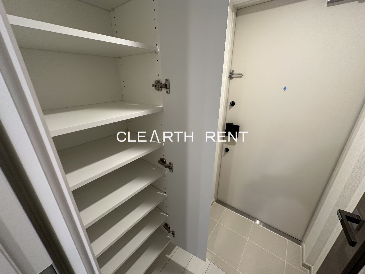 ＧＲＡＮ ＰＡＳＥＯ三宿2階 シューズボックス