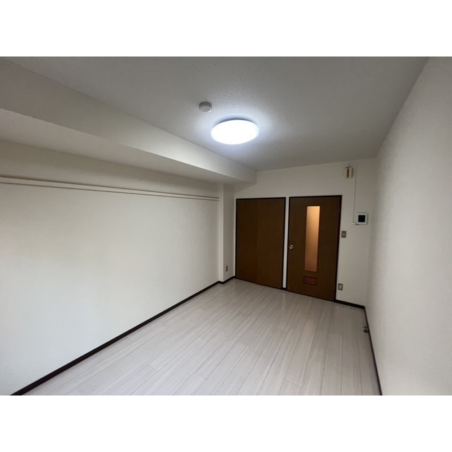 白鍬グランデ107号室 リビング