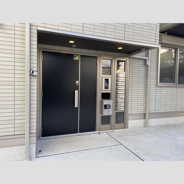 ルリアン加賀 エントランス