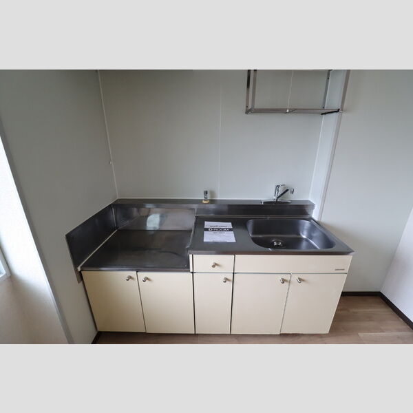 コーポスカイ　E キッチン