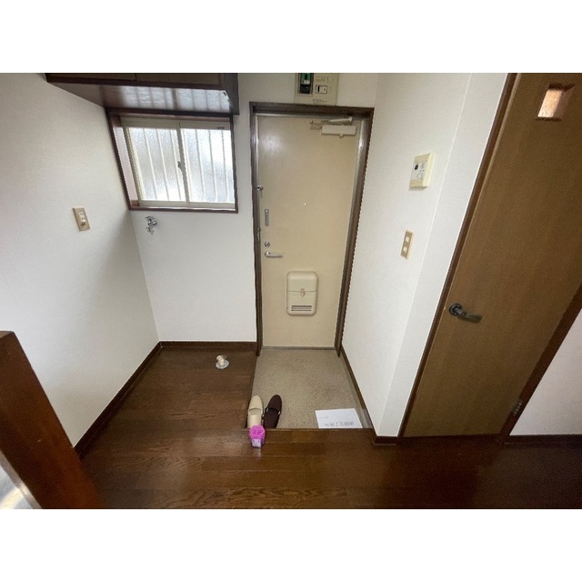 ハイツカワツル第5202号室 玄関