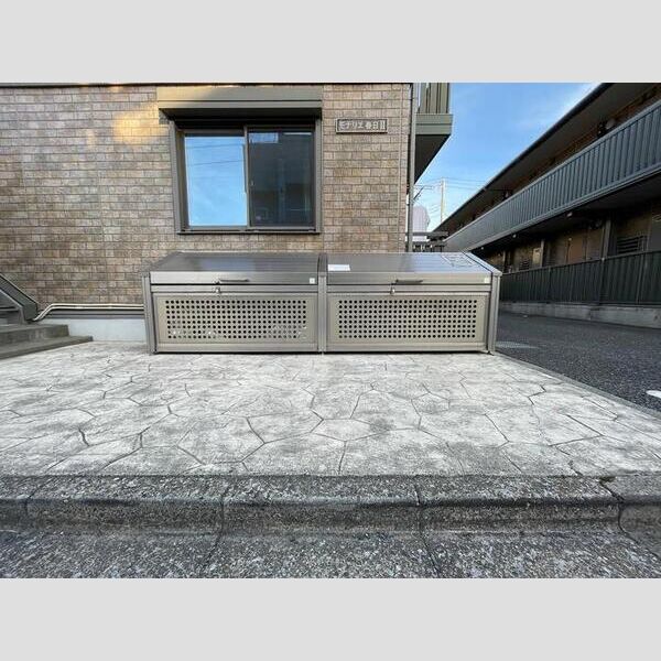 モナリエ春日　Ⅰ・ⅡⅠ202号室 ゴミ置場