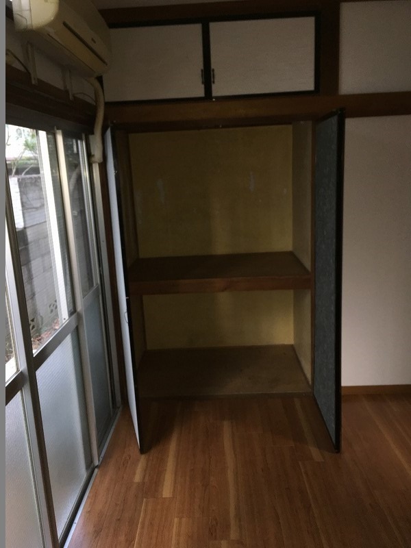 松林コーポ2号棟1階 収納