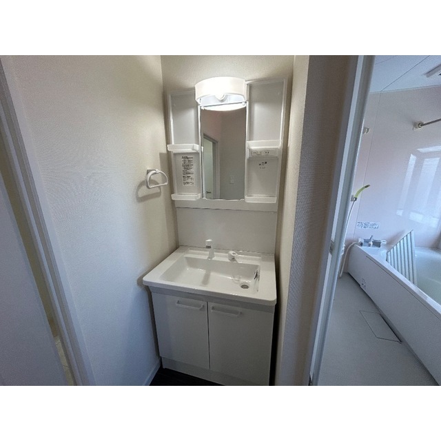 リブレス南浦和 内観