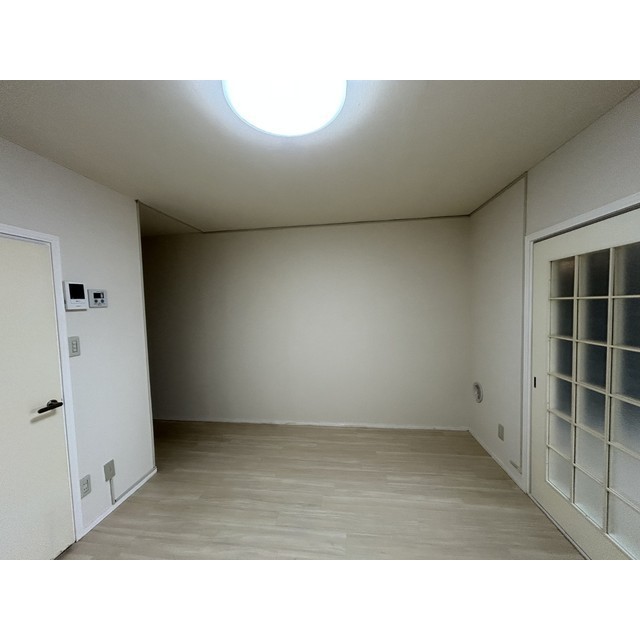 西川口第37レジデンス　旧レオパレス西川口第37 内観