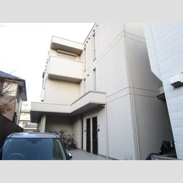 ウェルストン102号室 外観