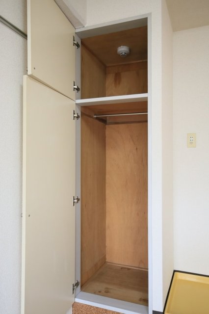 スカイコート戸田公園8階 クローゼット