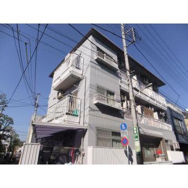 プレミアムフジタ201号室 外観