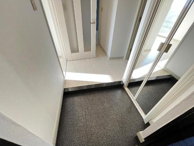 フレーブ・フォンテーヌ 玄関