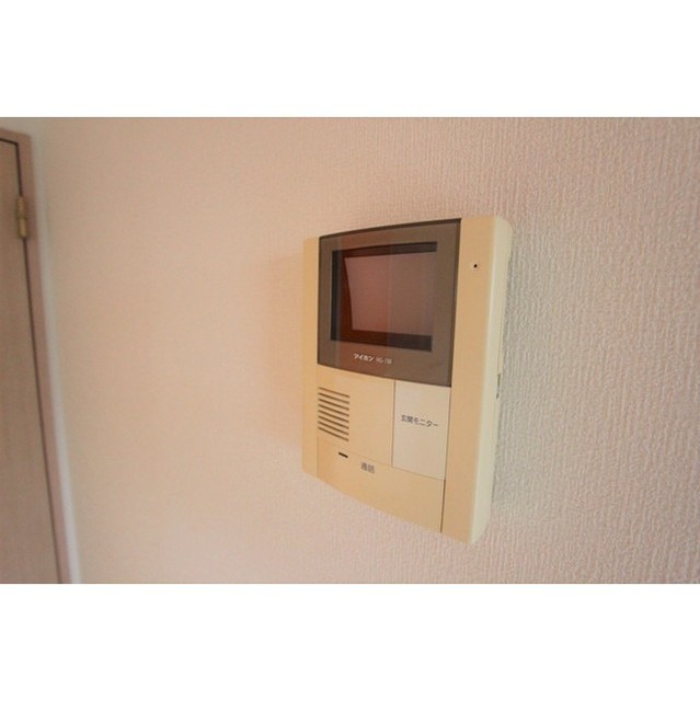 ロワジール204号室 TVモニター付インターフォン