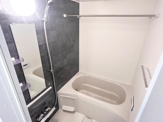 ｃａｓａ　ｓｅｒｅｎａ（カーサ　セレーナ）102号室 追焚き機能付バス