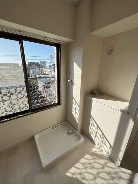 ビッグガーデン京町 リビング