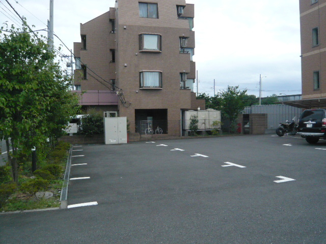 Ｄｅｍｅｕｒｅ　ＭＴＲ0601号室 駐車場