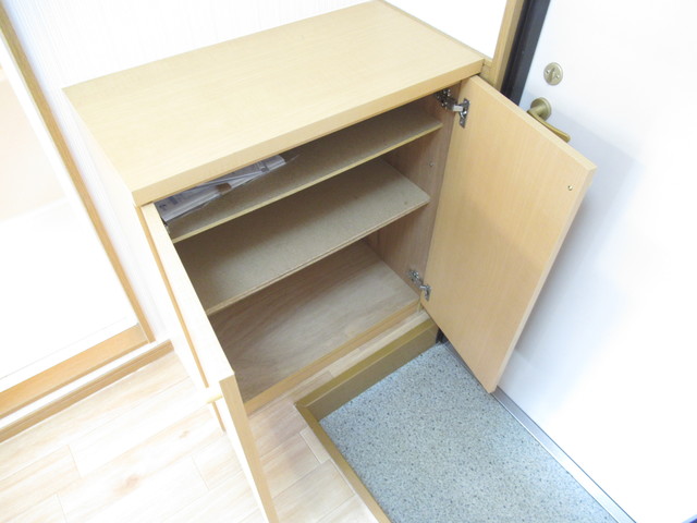 エスポワール井上0201号室 下駄箱