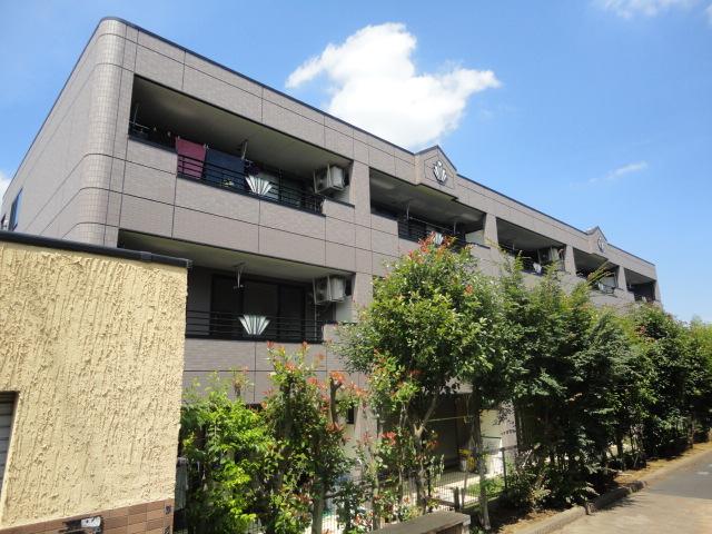 ホワイト・リボン 外観写真（昼）