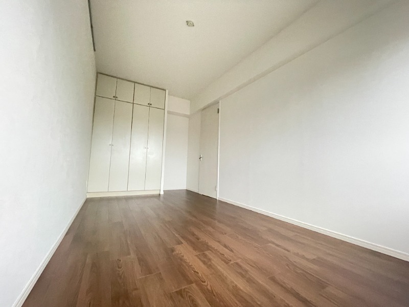 メゾンドゥース南麻布4階 洋室