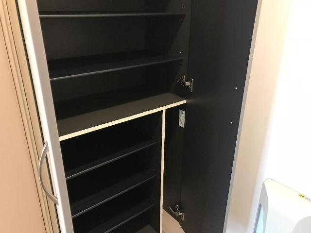 ヴェール・コリーヌ 下駄箱