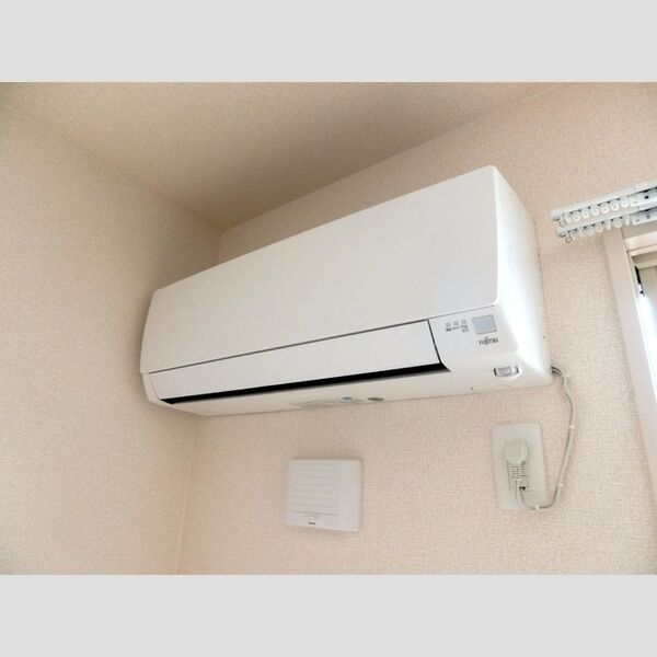 レムロード・M201号室 エアコン
