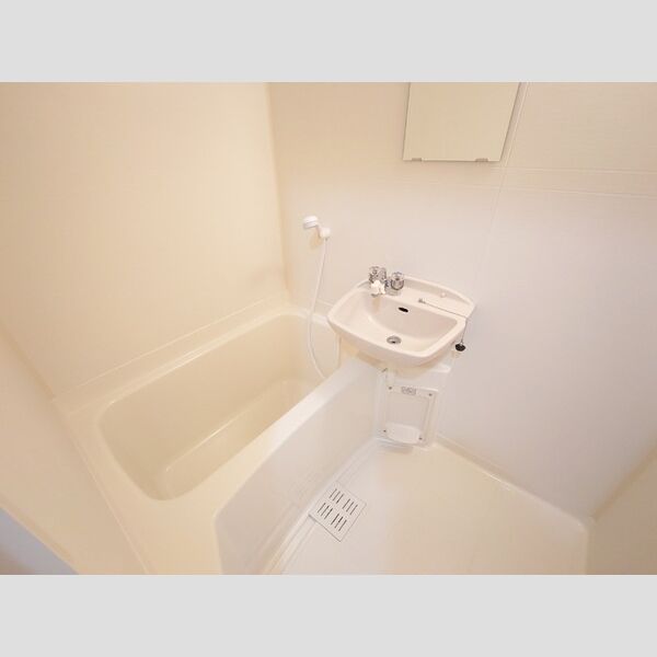 プラムアドニス 浴室