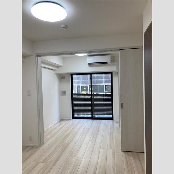 S-RESIDENCE新宿御苑502号室 玄関