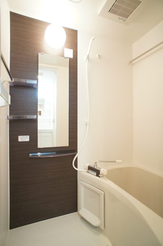 リブリ・Amicale1階 お風呂