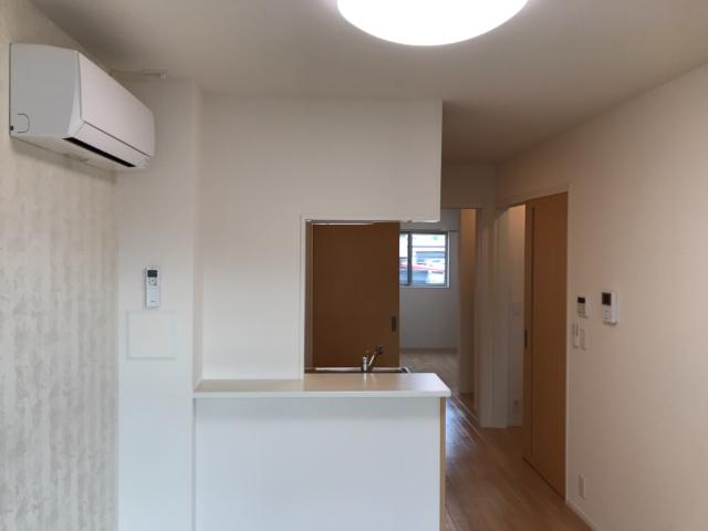 シャンピアス201号室 室内