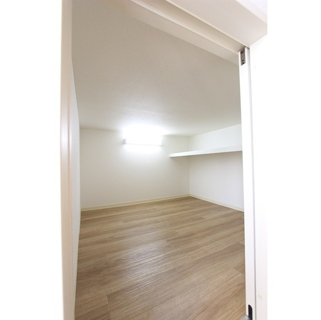 エスカリエ 内観