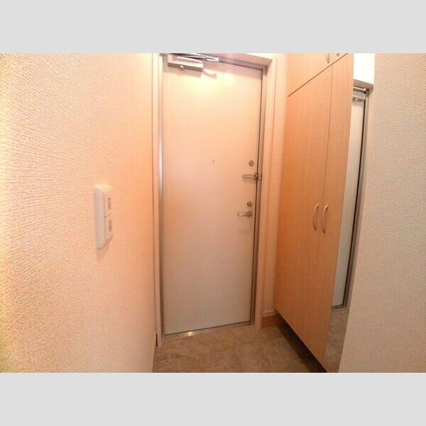 ファーストステージ小田急相模原 玄関