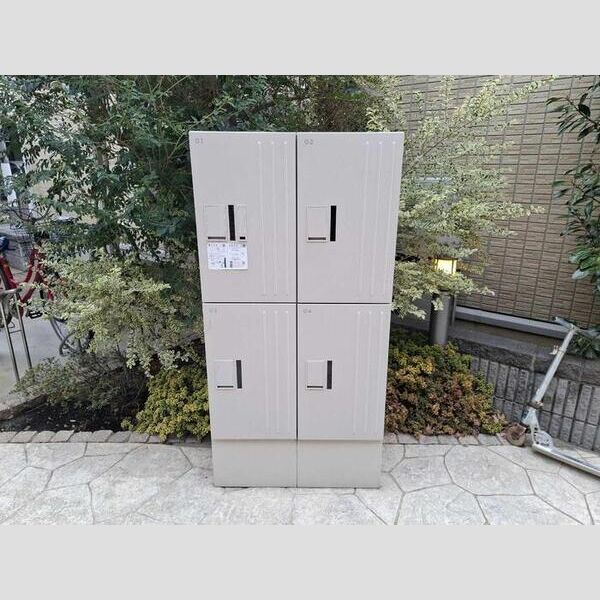 グランモア千歳烏山 宅配ボックス