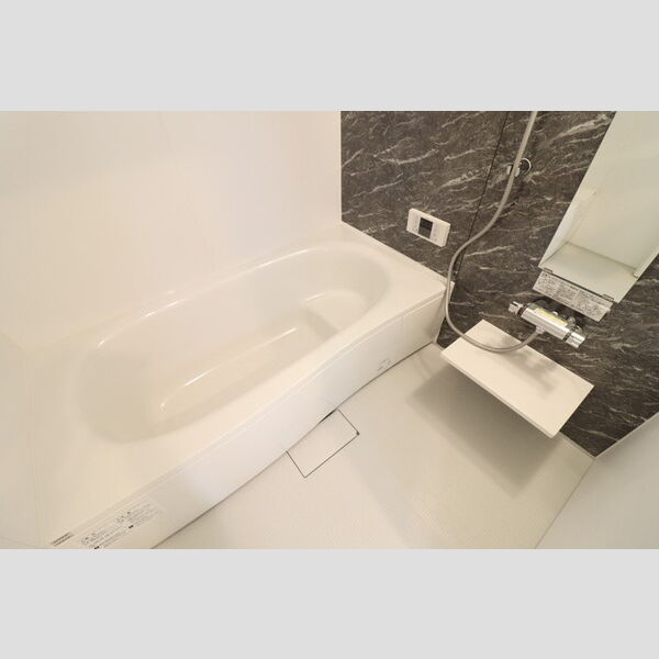 メゾン ド 常盤304号室 浴室換気乾燥機バスルーム