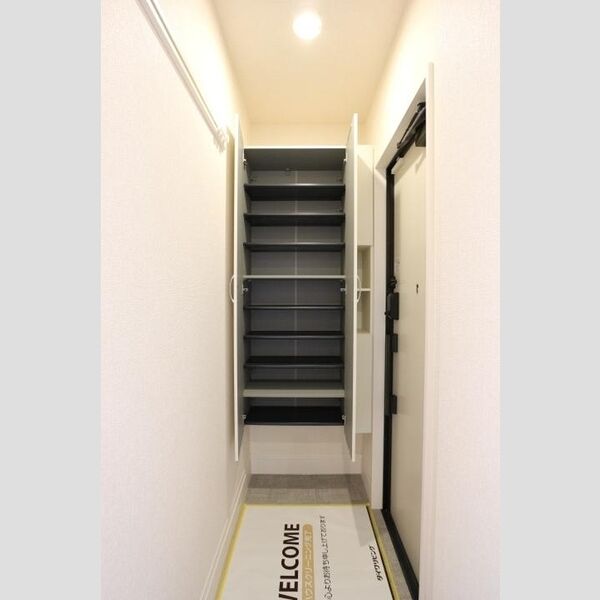 クラレット　A棟 シューズボックス