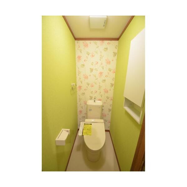 ウィステリアコートII トイレ