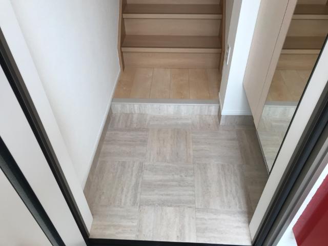 サン・グリーン 玄関