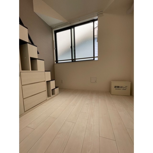 サンキャノーラ野方203号室 内観